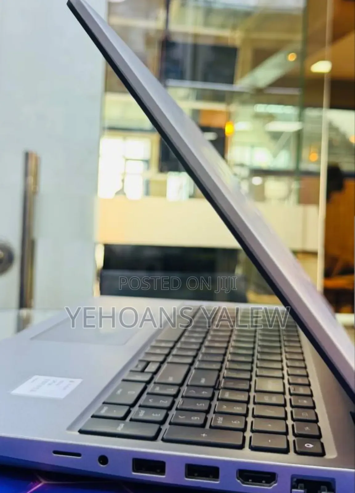 New Laptop Dell Inspiron 15 3581 16GB Intel Core i7 SSD 1T