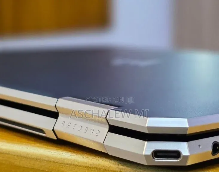 New Laptop HP Spectre 14 16GB Intel Core i7 SSD 512GB