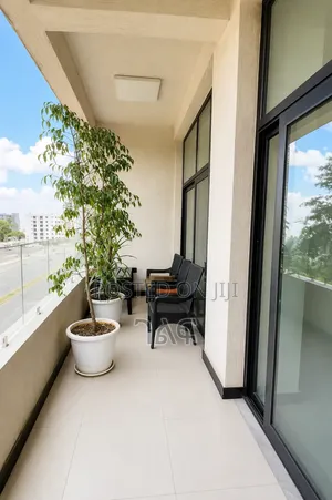 3bdrm Apartment in ቦሌ : ብራስ –, Bole for sale