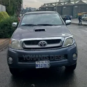 Toyota Hilux 2010