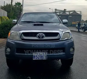 Toyota Hilux 2010