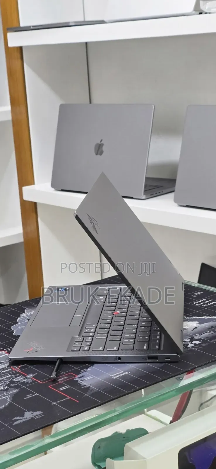 New Laptop Lenovo ThinkPad X1 Yoga 16GB Intel Core i5 SSD 512GB