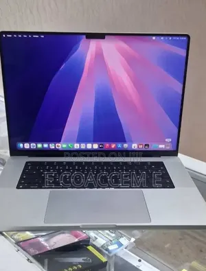 New Laptop Apple MacBook 32GB SSD 512GB