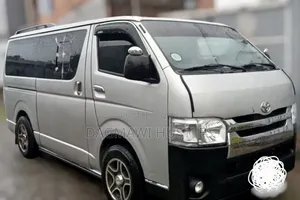 Toyota HiAce 2011 Silver
