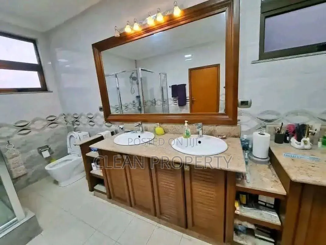 Furnished 2bdrm Apartment in Clean Property, Bole for rent