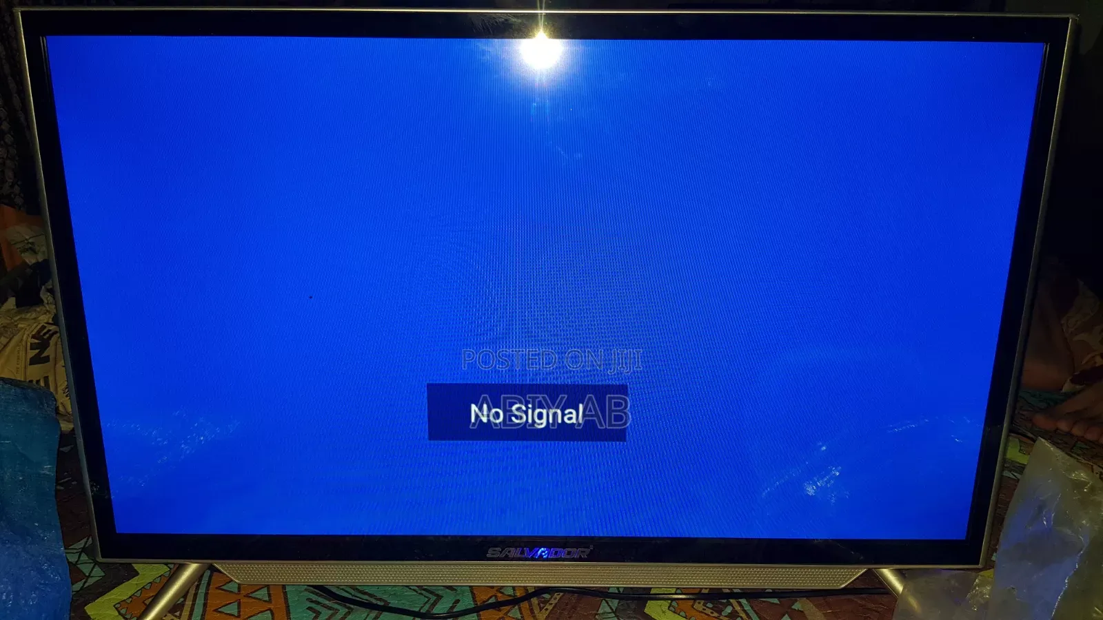 Salvador 32 Inche Smart TV
