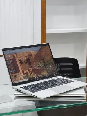 New Laptop HP EliteBook 840 G8 16GB Intel Core i7 SSD 512GB