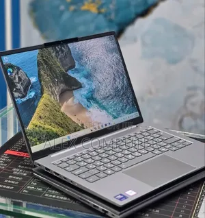 New Laptop Lenovo Thinkbook 14 16GB Intel Core Ultra 7 SSD 512GB