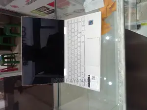 New Laptop HP EliteBook 1030 16GB Intel Core I5 SSD 512GB