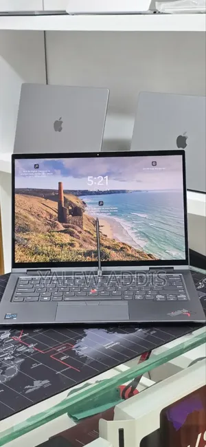 New Laptop Lenovo ThinkPad X1 Yoga 16GB Intel Core i5 SSD 512GB