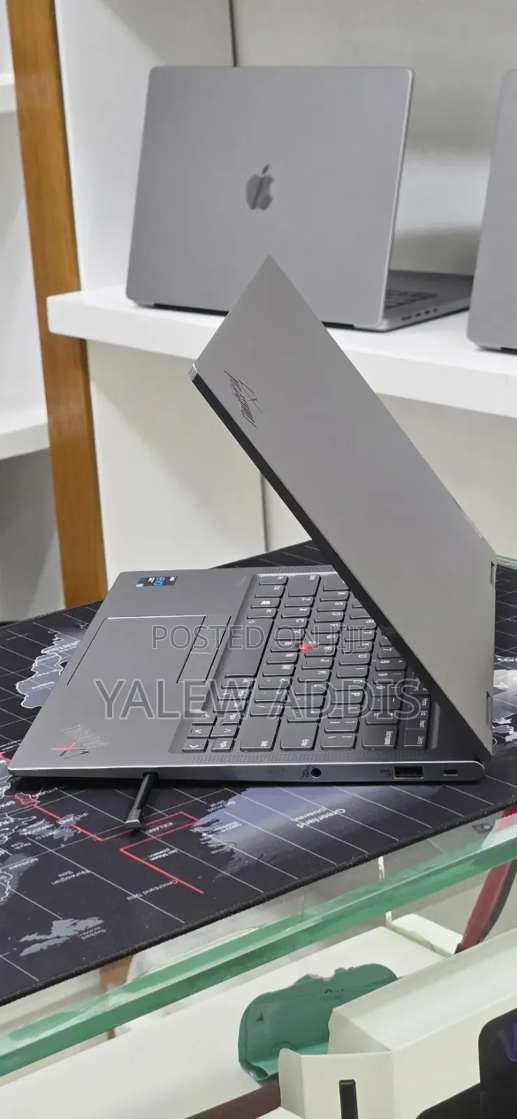 New Laptop Lenovo ThinkPad X1 Yoga 16GB Intel Core i5 SSD 512GB