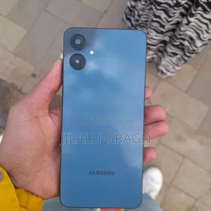 Samsung Galaxy A06 64 GB Black