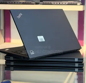 New Laptop Lenovo ThinkPad t495s 8GB AMD Ryzen 5 SSD 256GB