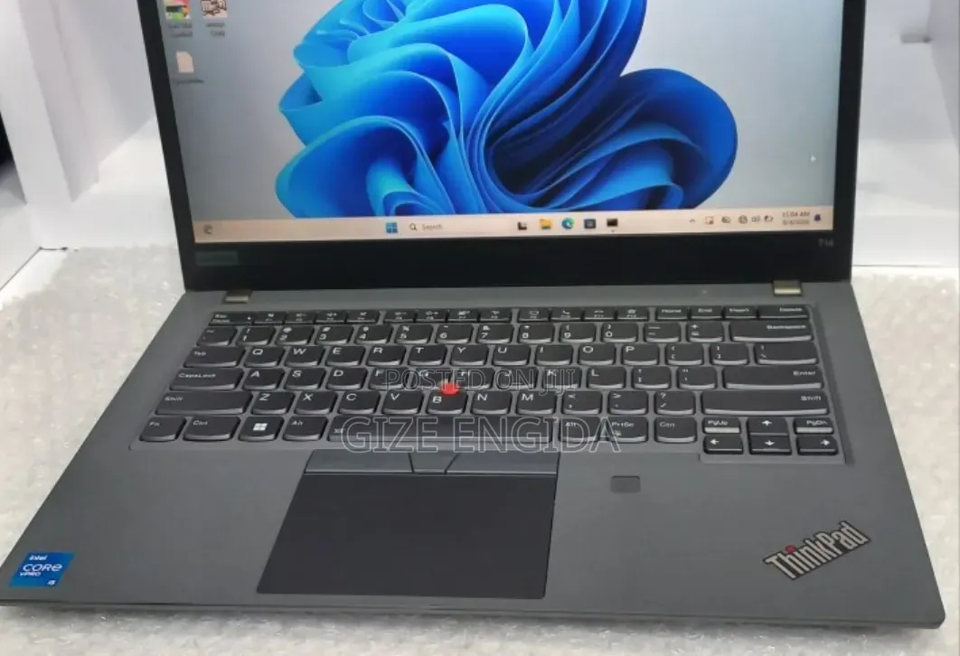 New Laptop Lenovo ThinkPad T14 16GB Intel Core i5 SSD 512GB