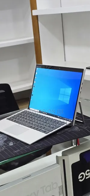 New Laptop HP Elite X2 G8 16GB Intel Core i7 SSD 512GB