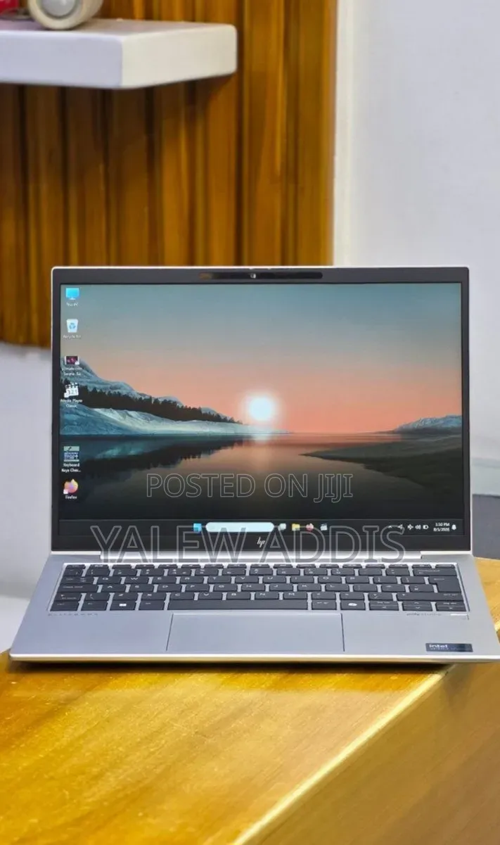 New Laptop HP Elitebook 830 G11 16GB Intel Core Ultra 7 SSD 512GB
