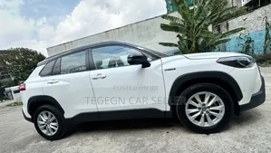 Toyota Corolla Cross 2023 White