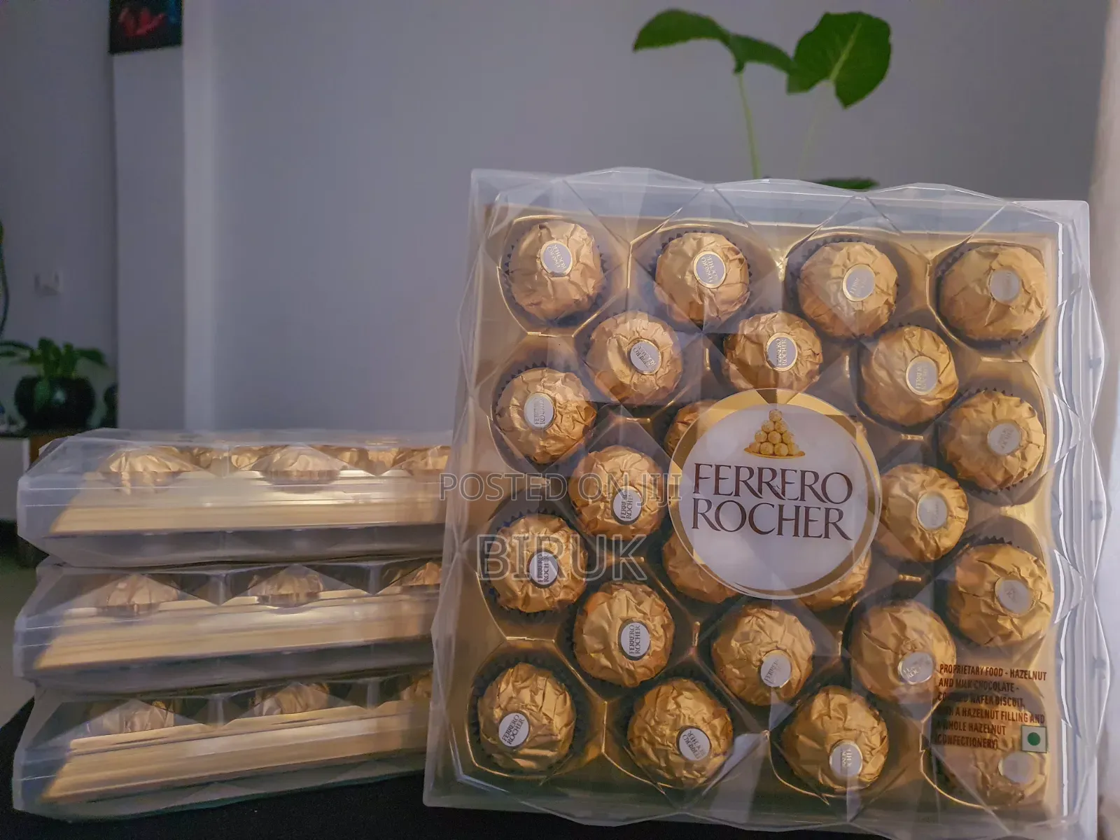  Luxury Ferrero Rocher Premium Chocolate Gift Box 24 Pieces (300g)