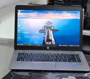 New Laptop HP 4GB Intel Core i5 SSD 256GB
