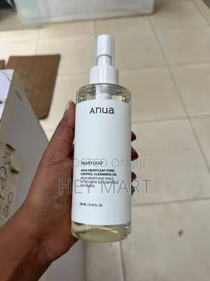 Anua Heartleaf Pore Control Cleansing Oil