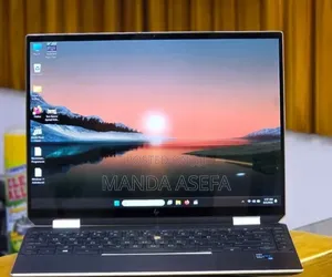 New Laptop HP Spectre 16GB Intel Core i7 SSD 512GB