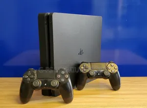 PlayStation 4 Slim Jailbreak 500GB + 2 Original Controllers
