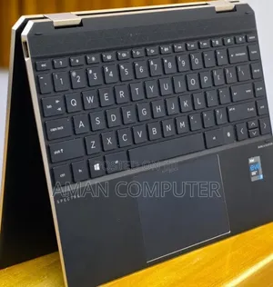 New Laptop HP Spectre 16GB Intel Core i7 SSD 512GB