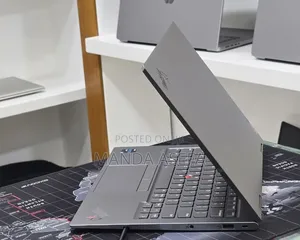 New Laptop Lenovo ThinkPad X1 Yoga 16GB Intel Core i5 SSD 512GB