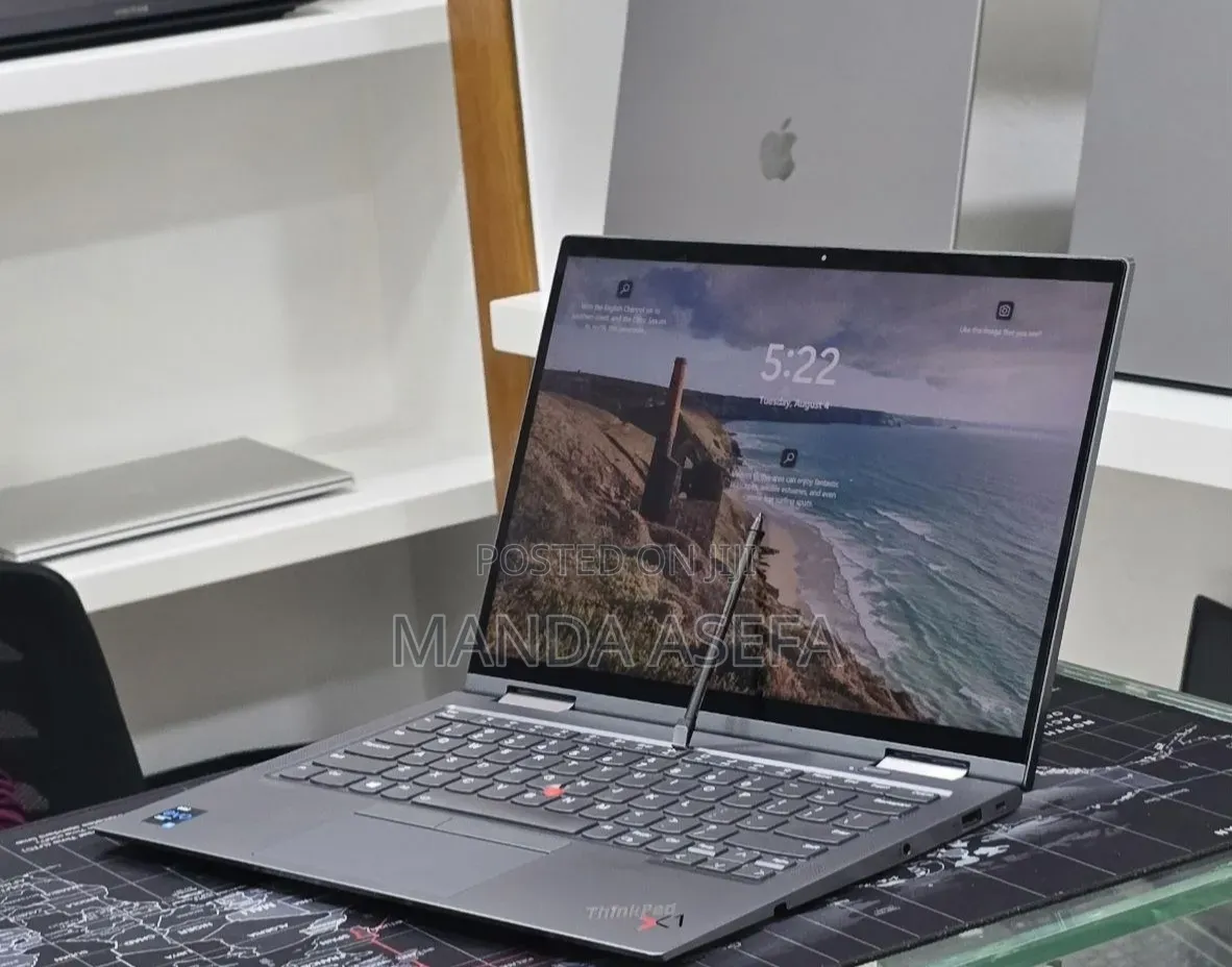 New Laptop Lenovo ThinkPad X1 Yoga 16GB Intel Core i5 SSD 512GB