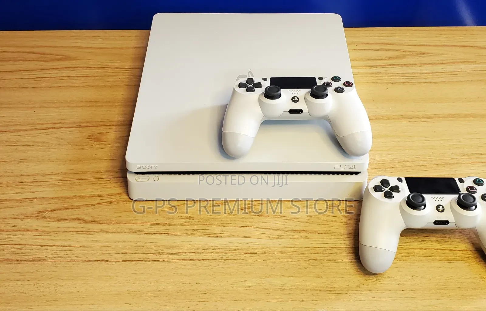 PlayStation 4 Slim Jailbroken Console 2 Original Controllers