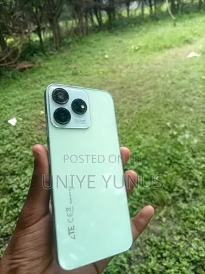 ZTE Blade V50 Design 128 GB