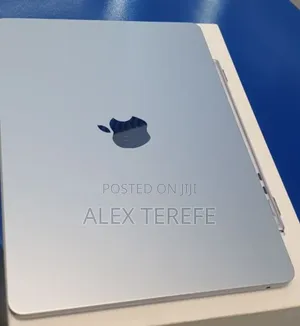 New Laptop Apple MacBook Air 2025 M4 16GB Apple M4 SSD 512GB