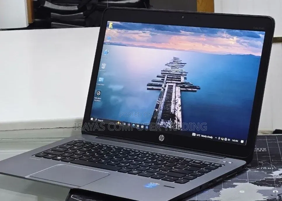 New Laptop HP EliteBook Folio 1040 G2 4GB Intel Core i5 SSD 256GB
