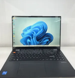 New Laptop Asus VivoBook 15 X505BA 16GB Intel Core i5 SSD 512GB