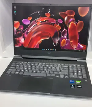New Laptop HP Victus 16 16GB Intel Core i7 SSD 1T