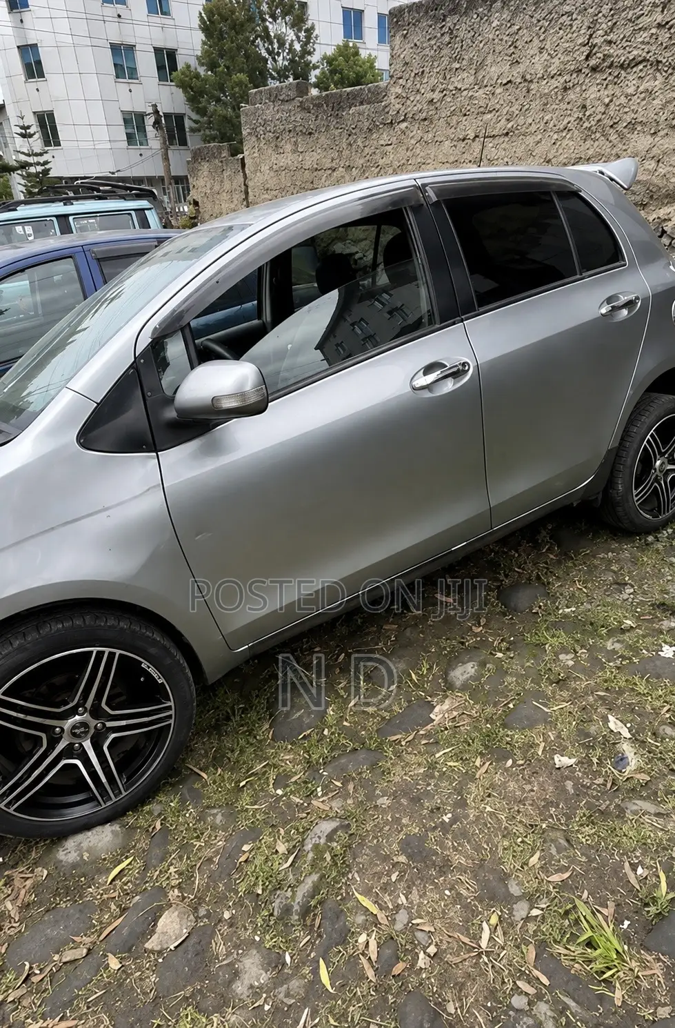 Toyota Yaris 2010 Silver