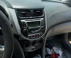 Hyundai Accent 2012 Gray