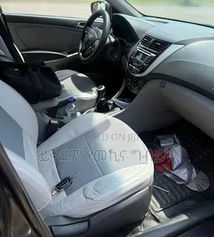 Hyundai Accent 2012 Gray