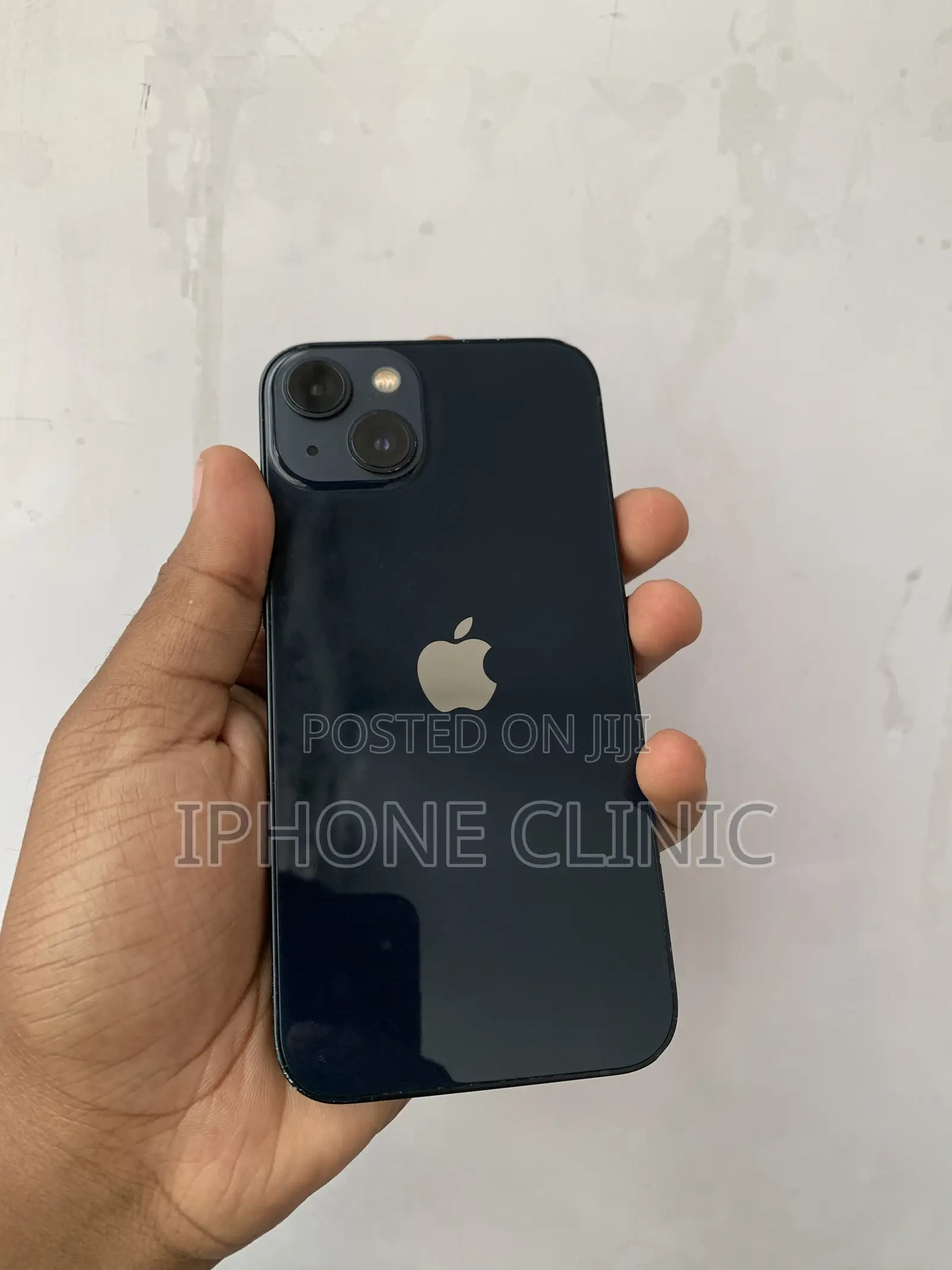New Apple iPhone 13 128 GB Red