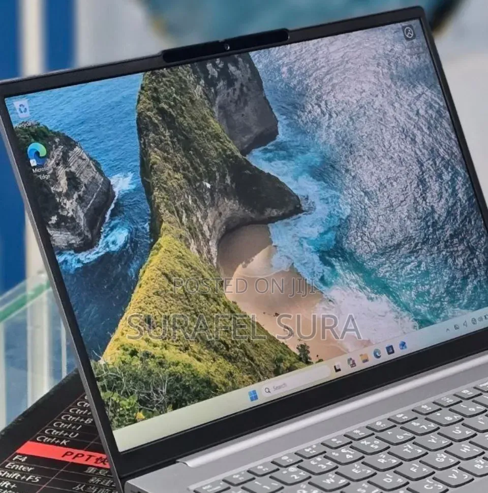 New Laptop Lenovo Thinkbook 14 16GB Intel Core Ultra 7 SSD 512GB