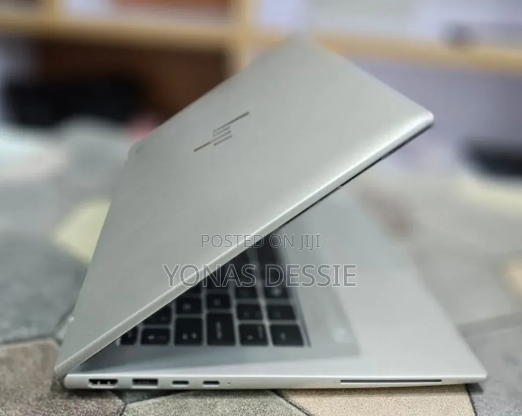 New Laptop HP EliteBook x360 1040 G9 16GB Intel Core i7 SSD 512GB