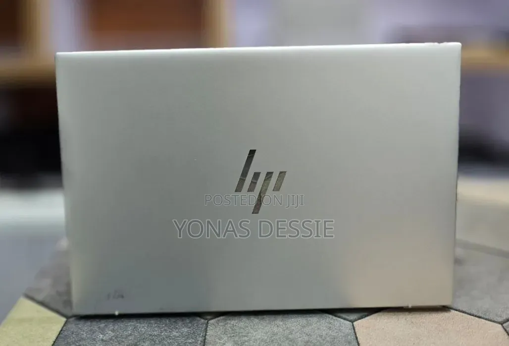 New Laptop HP EliteBook x360 1040 G9 16GB Intel Core i7 SSD 512GB