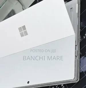 New Laptop Microsoft Surface Pro 6 8GB Intel Core i5 SSD 256GB
