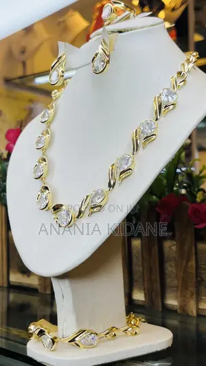 The Timeless Jewelry