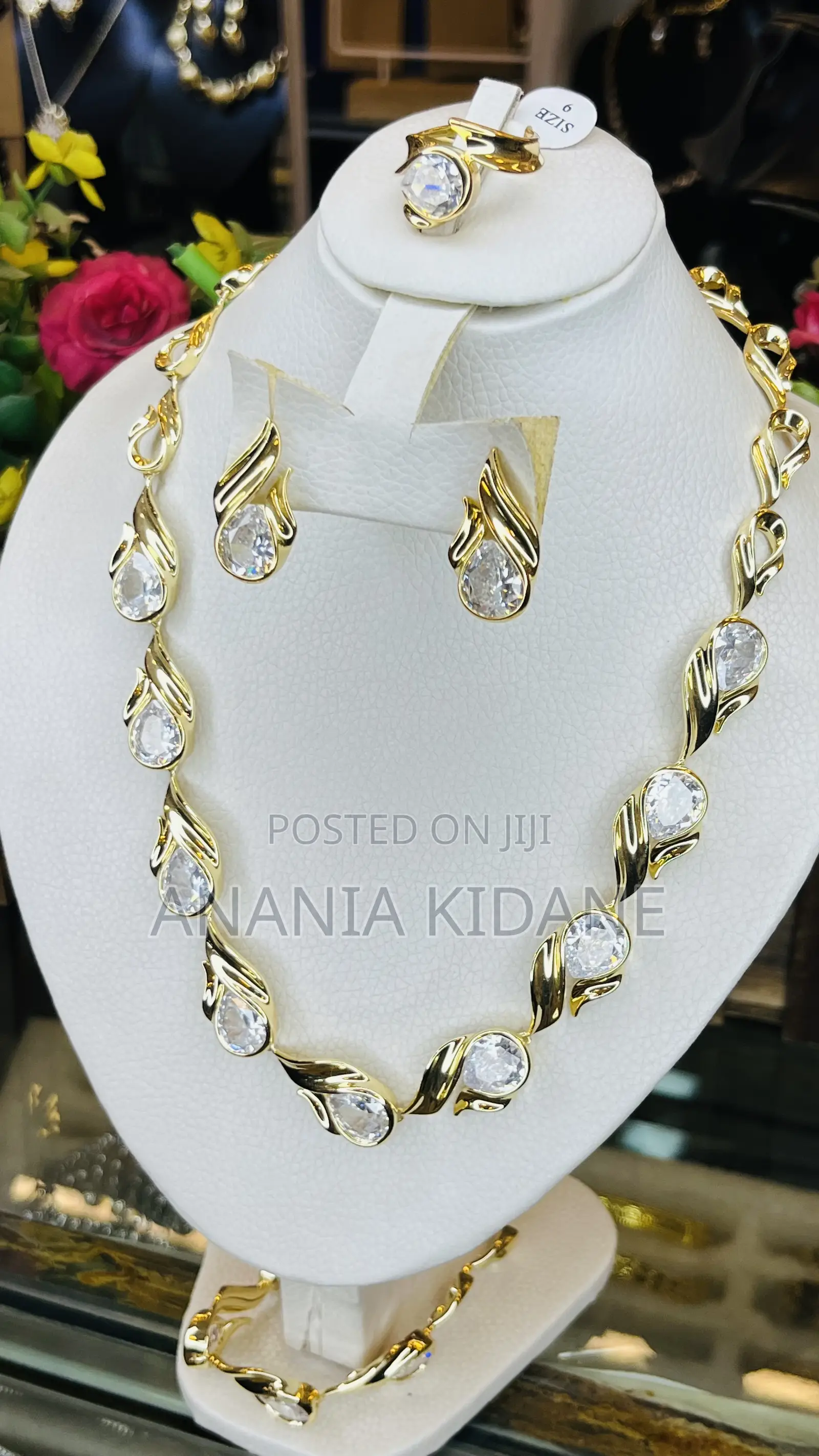 The Timeless Jewelry