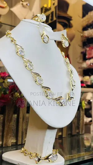 The Timeless Jewelry