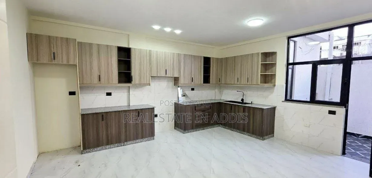 Furnished 3bdrm Apartment in Eh, Bole for sale