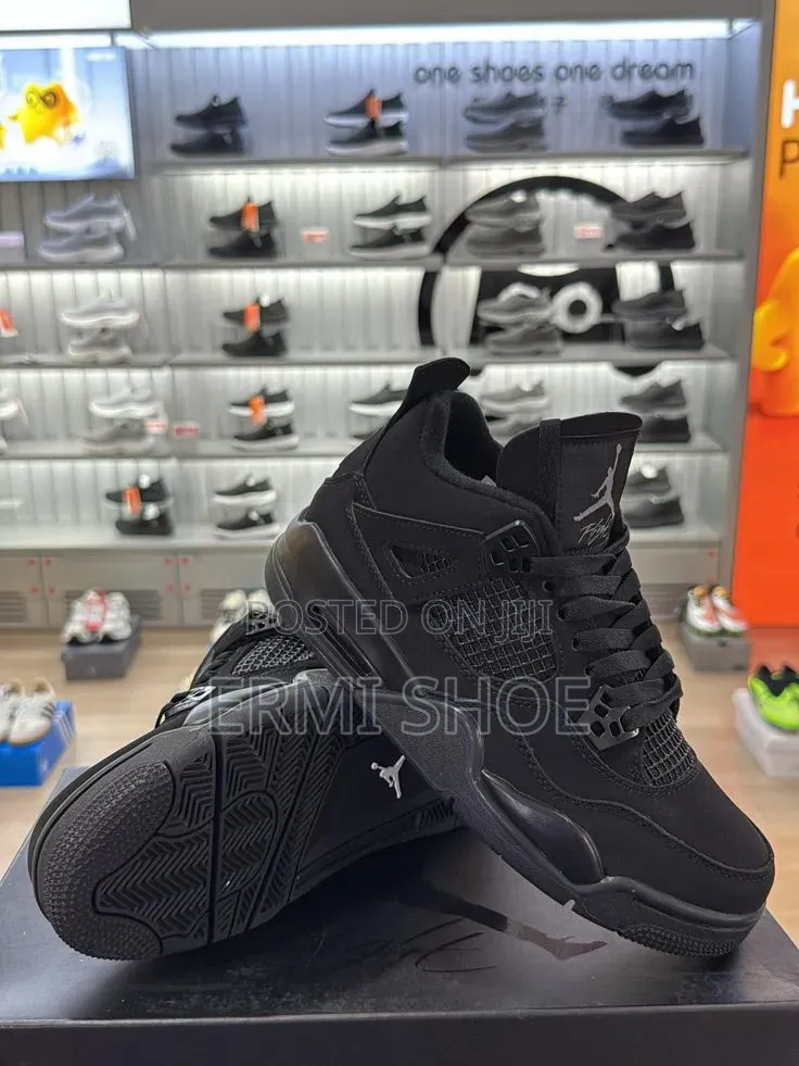 Retro Air Jordan 4 Black