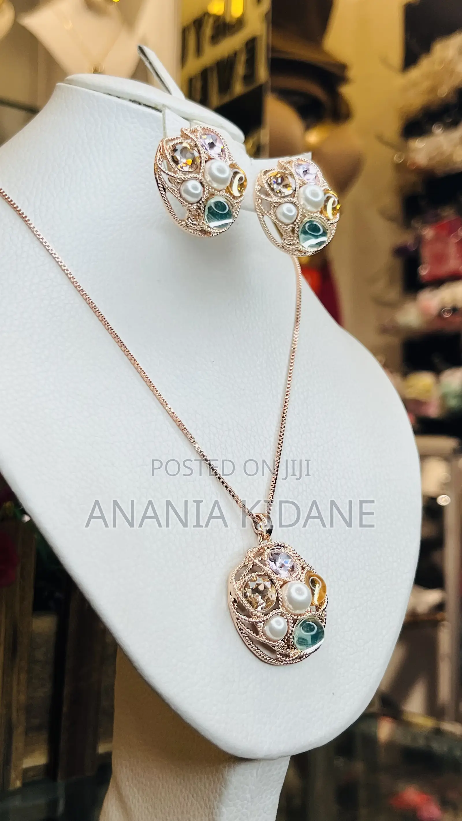 Queens Jewelry