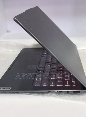 New Laptop Lenovo Yoga 710 32GB Intel Core i7 SSD 1T